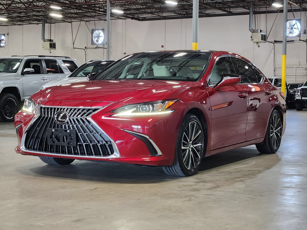 Used 2022 Lexus ES 350 w/ Premium Package FWD image 4