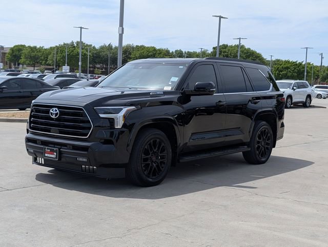 Used 2024 Toyota Sequoia SR5 w/ SR5 Premium Package image 10