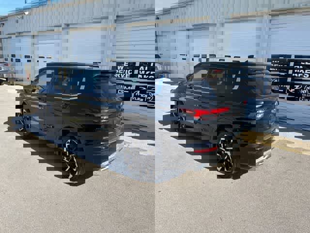 Used 2022 Mitsubishi Outlander SE AWD/4WD image 16