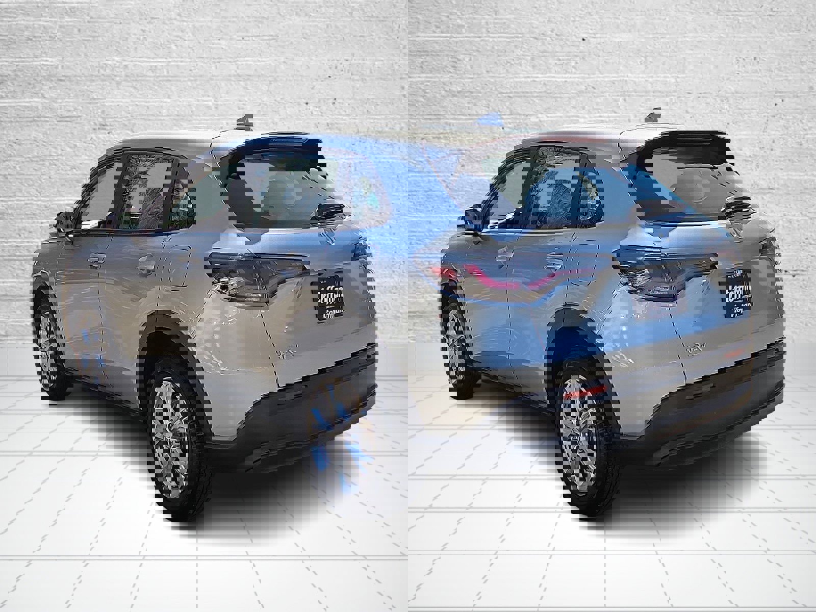 Used 2023 Honda HR-V LX image 4