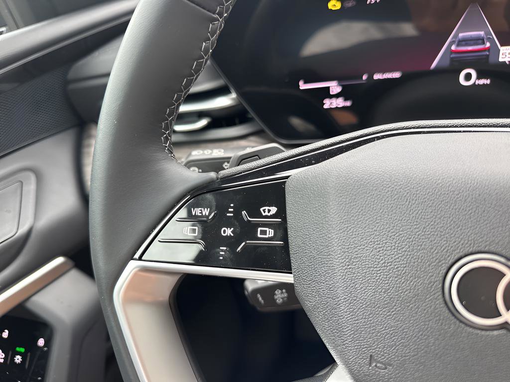 Used 2025 Audi Q5 Premium Plus w/ Premium Plus image 46