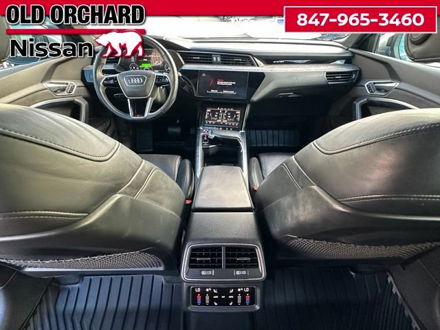 Used 2022 Audi e-tron S Premium Plus AWD/4WD image 14