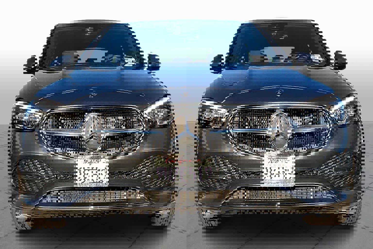 Used 2025 Mercedes-Benz C 300 Sedan image 3