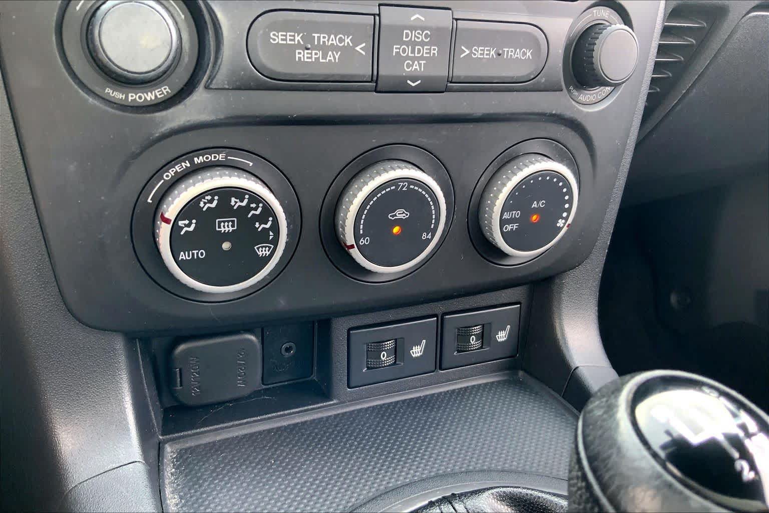 Used 2015 MAZDA MX-5 Miata Grand Touring w/ Premium Package RWD image 32