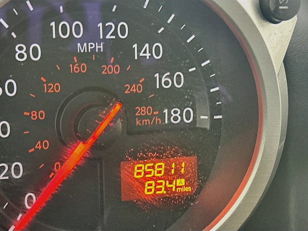 Used 2019 Nissan 370Z Touring RWD image 12