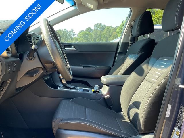Used 2017 Kia Sportage LX w/ LX Popular Package FWD image 3