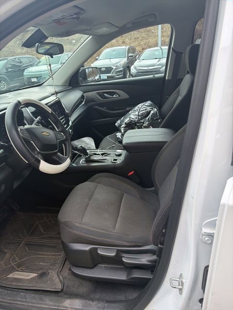 Used 2020 Chevrolet Traverse LS image 5