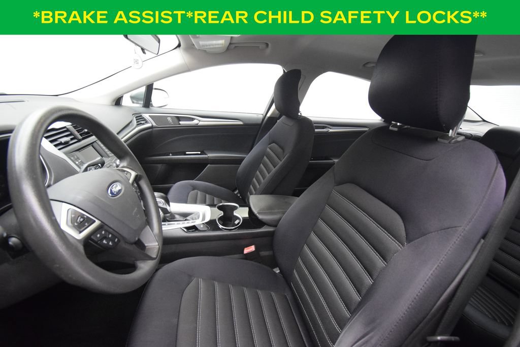 Used 2014 Ford Fusion SE FWD image 9