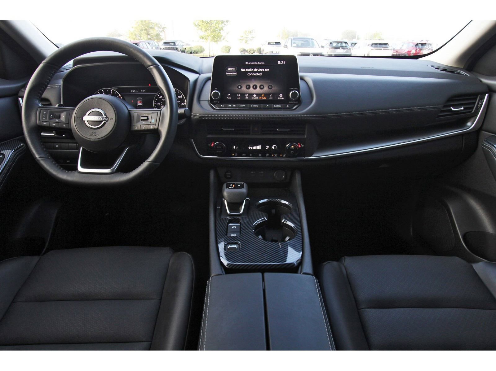 Used 2024 Nissan Rogue SV w/ SV Premium Package image 11