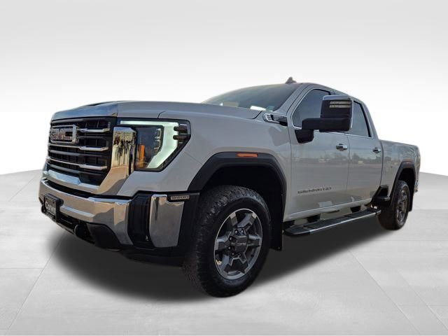 Used 2026 GMC Sierra 3500 SLT image 5
