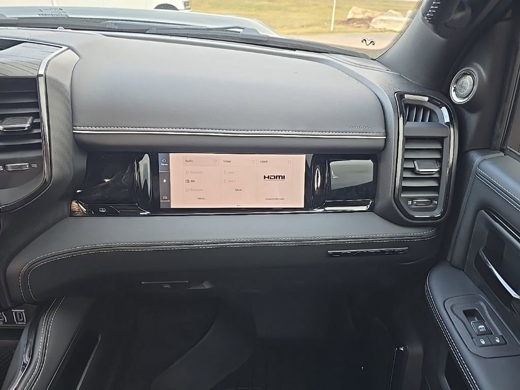 New 2026 RAM 3500 Limited image 19