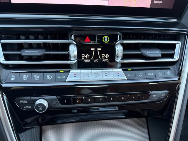 Certified 2025 BMW M850i xDrive Coupe w/ Driving Assistance Package AWD/4WD image 38