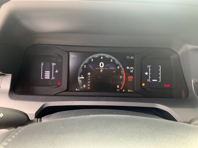Used 2026 Toyota 4Runner SR5 AWD/4WD image 30