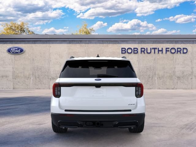 New 2026 Ford Explorer ST-Line w/ ST-Line Street Pack AWD/4WD image 6