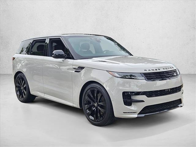 Used 2025 Land Rover Range Rover Sport Dynamic SE AWD/4WD image 3