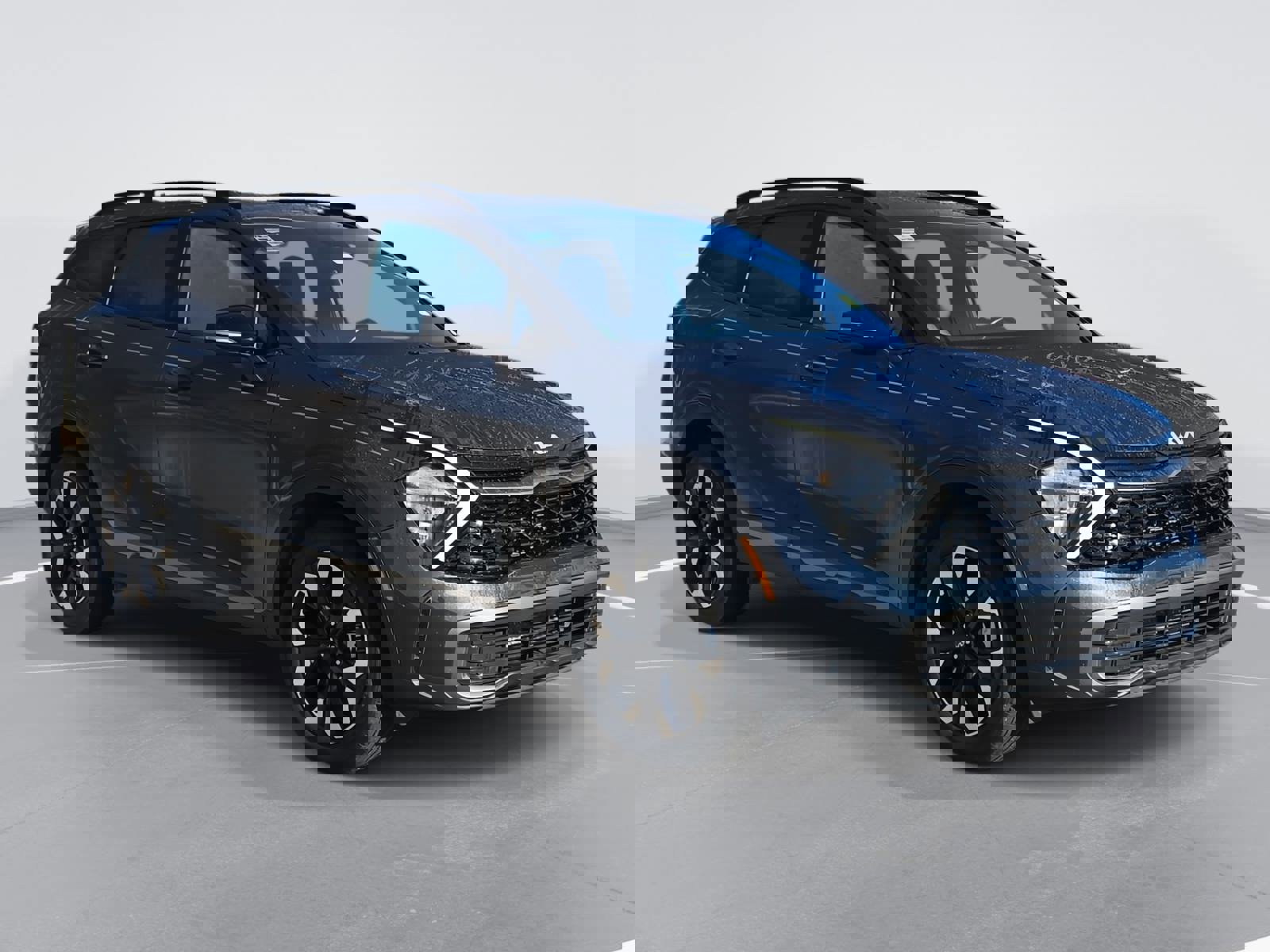 Used 2023 Kia Sportage X-Line w/ X-Line Premium Package image 3