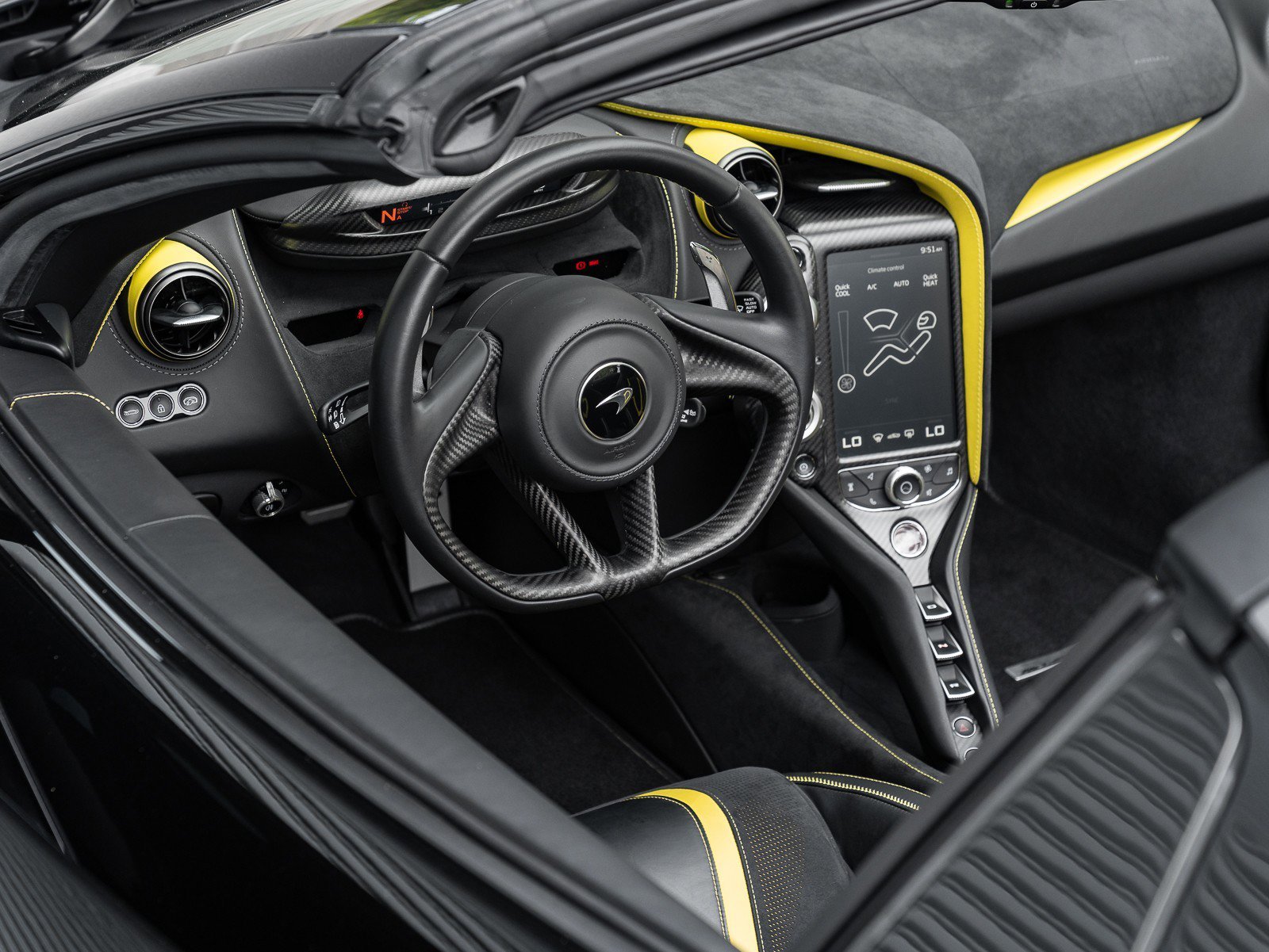 Used 2022 McLaren 720S Spider image 15