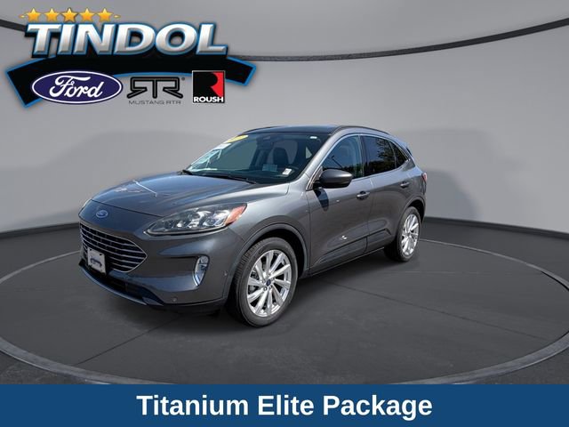 Used 2021 Ford Escape Titanium w/ Titanium Elite Package AWD/4WD image 4