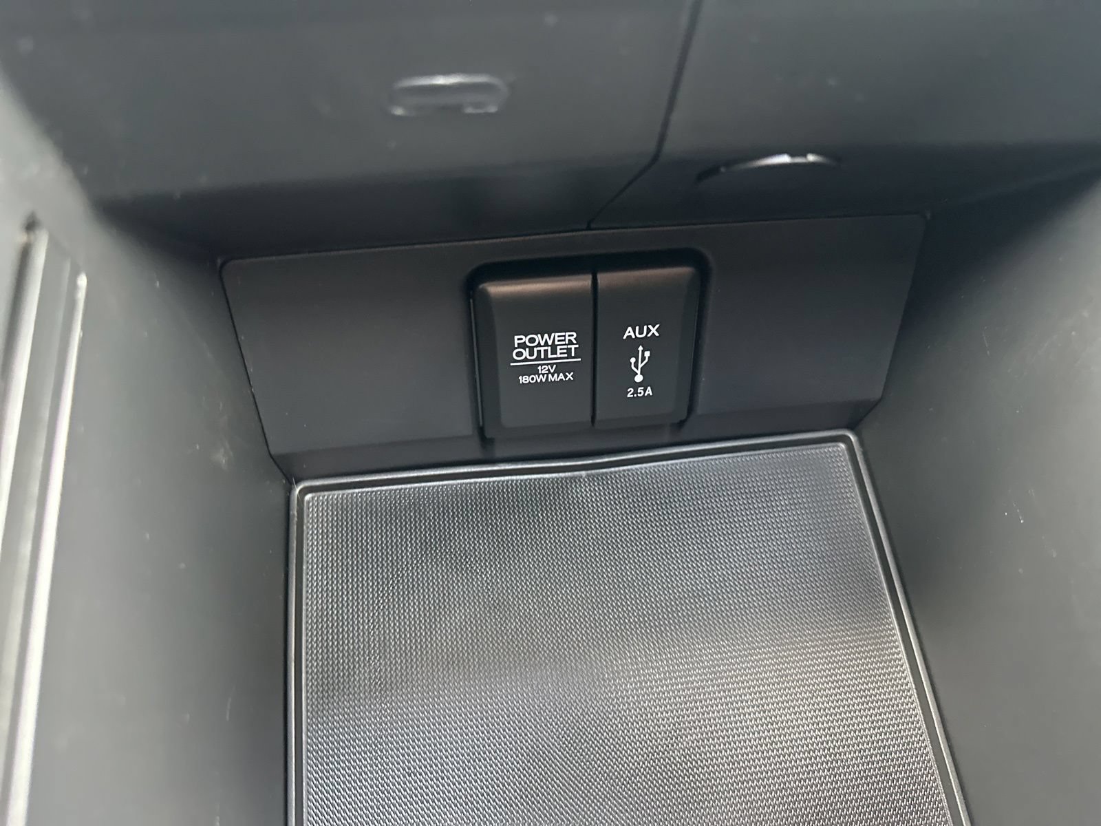 Used 2018 Honda Pilot Touring image 74