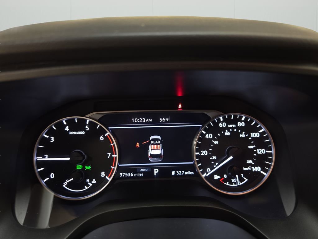 Used 2025 Nissan Rogue SV image 13