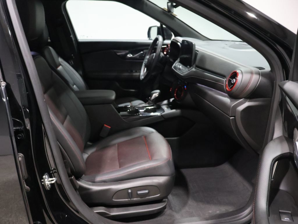 Used 2023 Chevrolet Blazer RS w/ Enhanced Convenience Package image 25