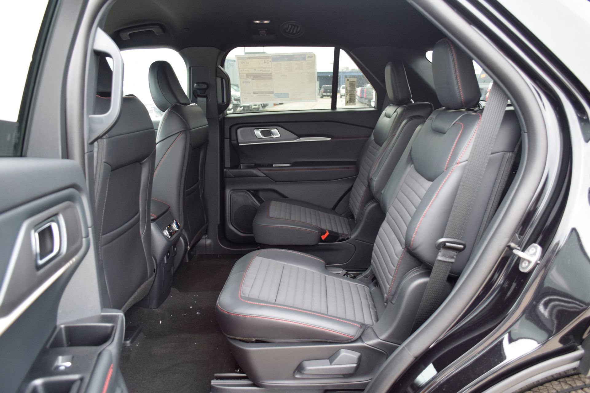 New 2026 Ford Explorer ST-Line w/ ST-Line Street Pack image 20