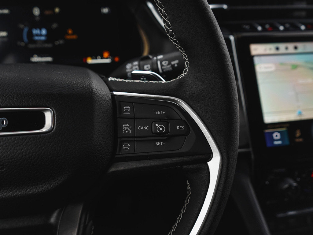 New 2025 Jeep Grand Cherokee Limited image 21