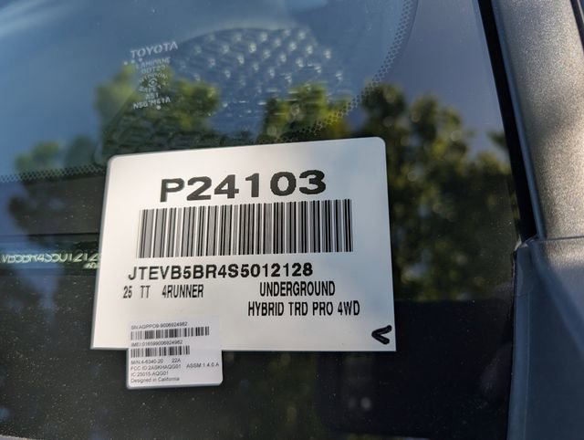 Certified 2025 Toyota 4Runner TRD Off-Road image 37