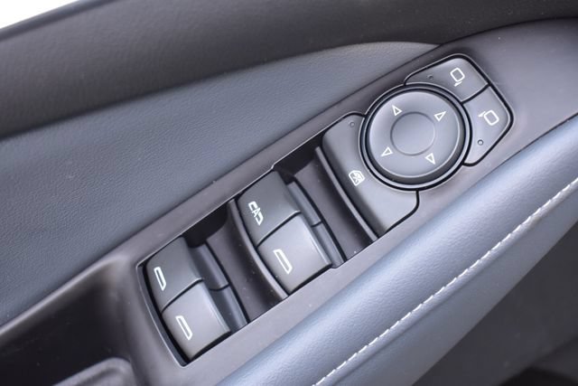 Used 2018 Buick Enclave Essence w/ Trailering Package FWD image 23