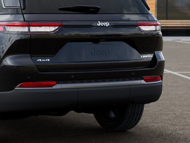 New 2026 Jeep Grand Cherokee Limited w/ Limited Altitude Package AWD/4WD image 14
