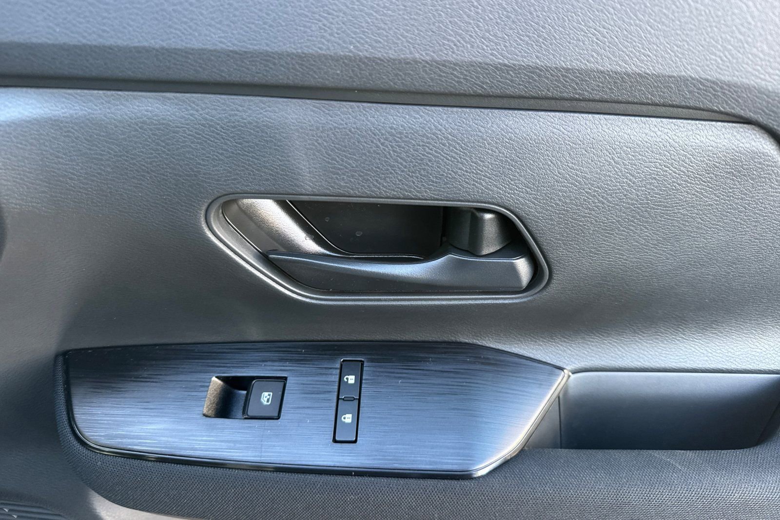 New 2026 Nissan Kicks S image 21