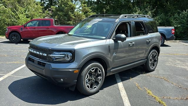 New 2026 Ford Bronco Sport Outer Banks w/ Outer Banks Tech Package+ AWD/4WD image 2