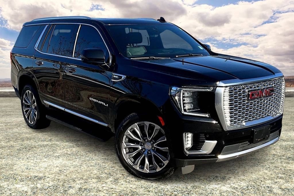 Used 2021 GMC Yukon Denali w/ Advanced Technology Package AWD/4WD image 1