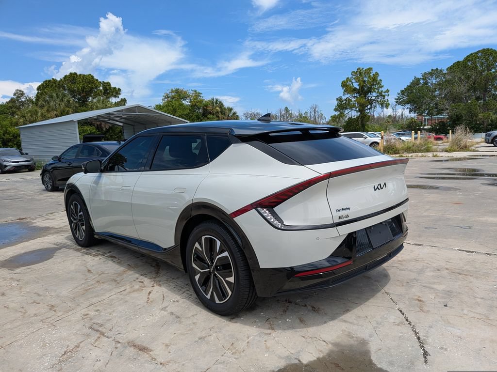 Certified 2022 Kia EV6 Wind w/ Wind Technology Package AWD/4WD image 6