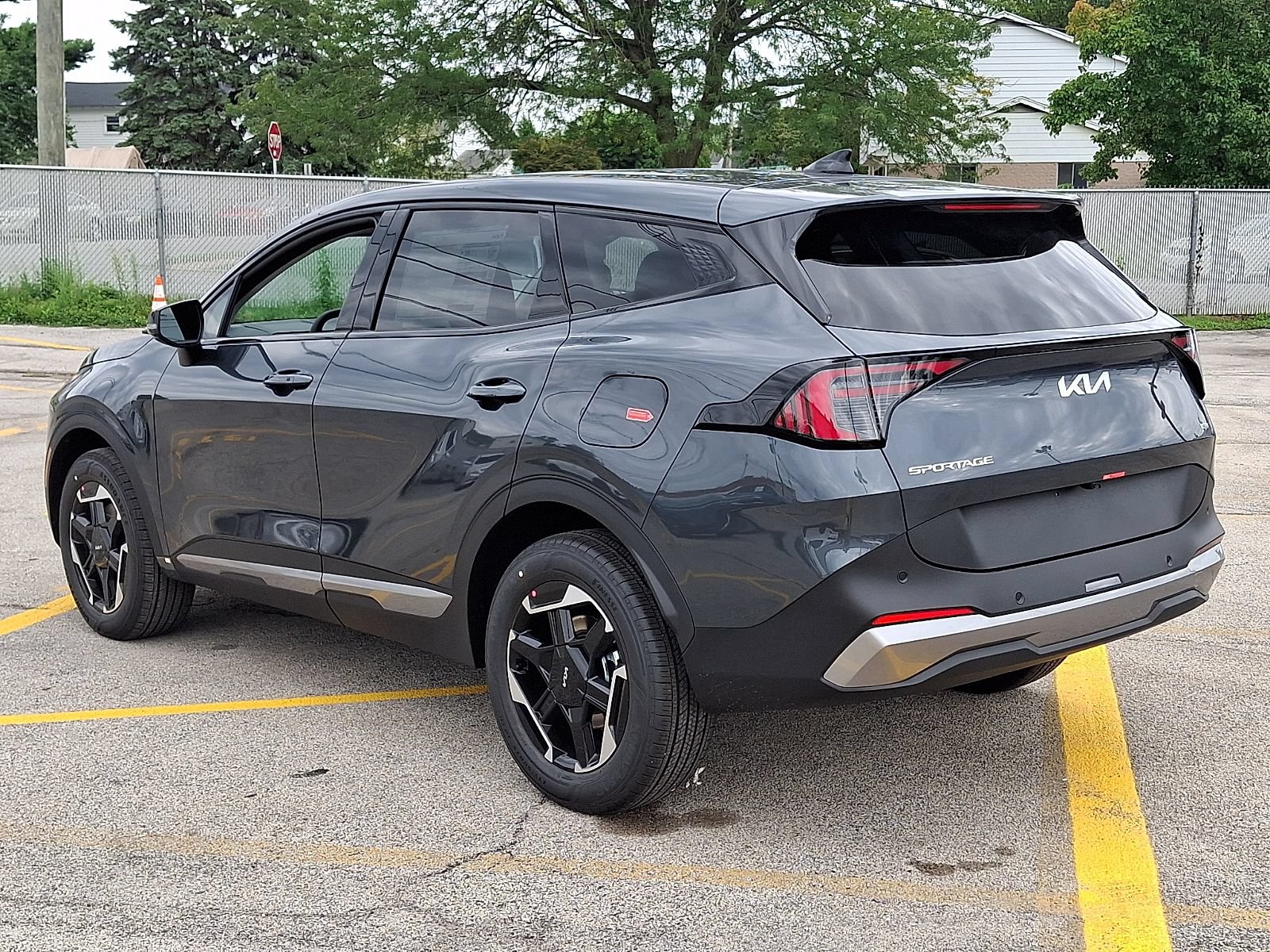 New 2027 Kia Sportage S AWD/4WD image 4