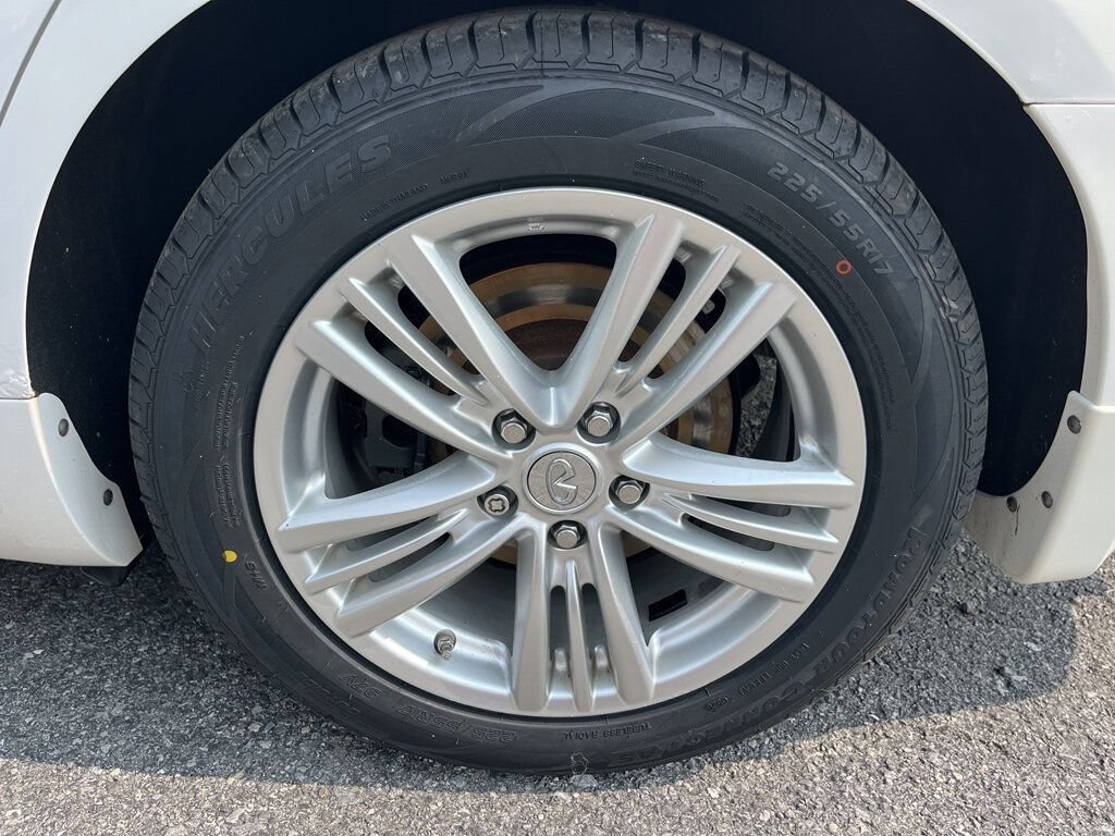 Used 2013 INFINITI G37 x Sedan w/ Premium Pkg AWD/4WD image 13