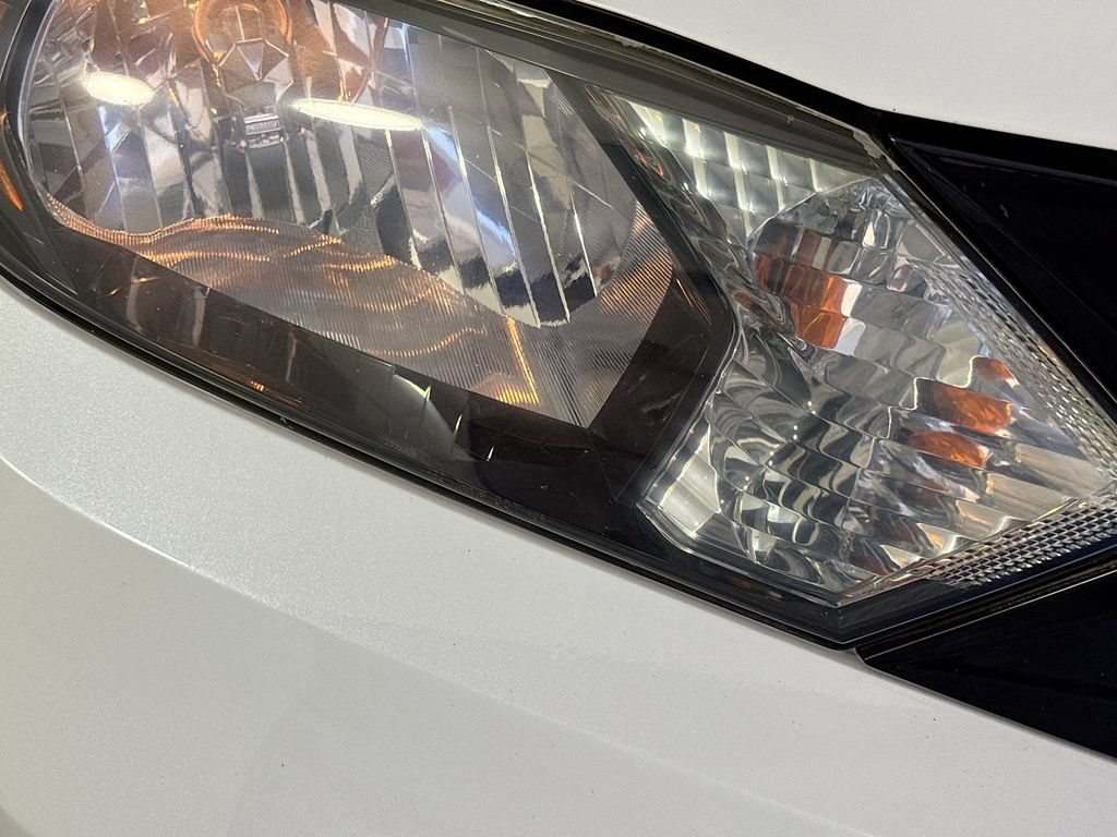 Used 2016 Honda HR-V EX image 37