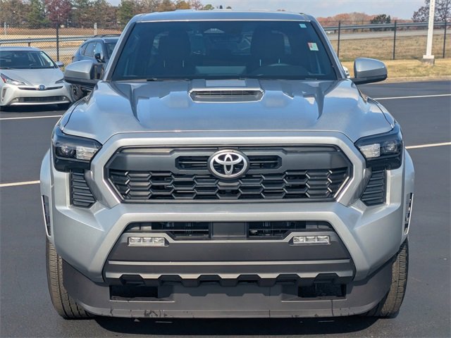 Certified 2024 Toyota Tacoma TRD Sport image 9