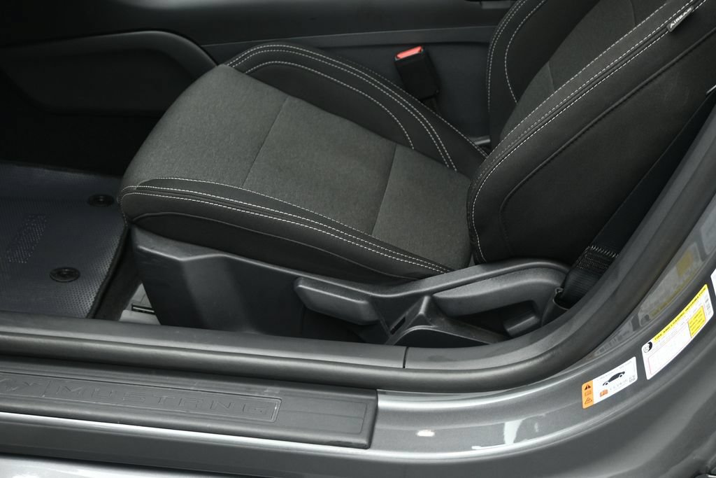 Certified 2025 Ford Mustang GT RWD image 9