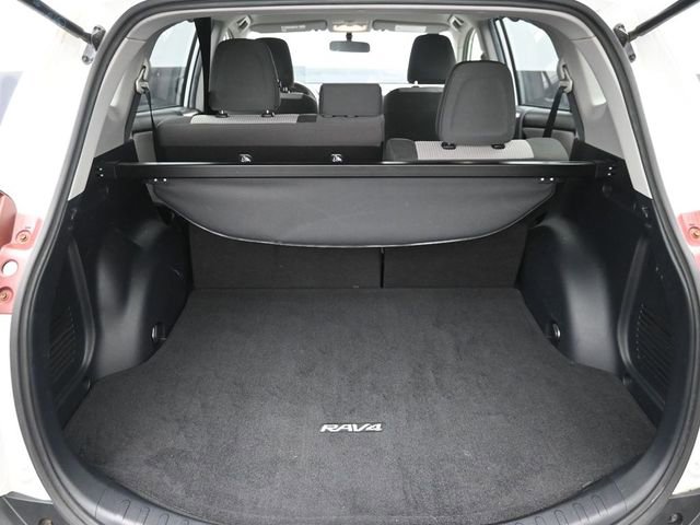 Used 2015 Toyota RAV4 LE AWD/4WD image 30