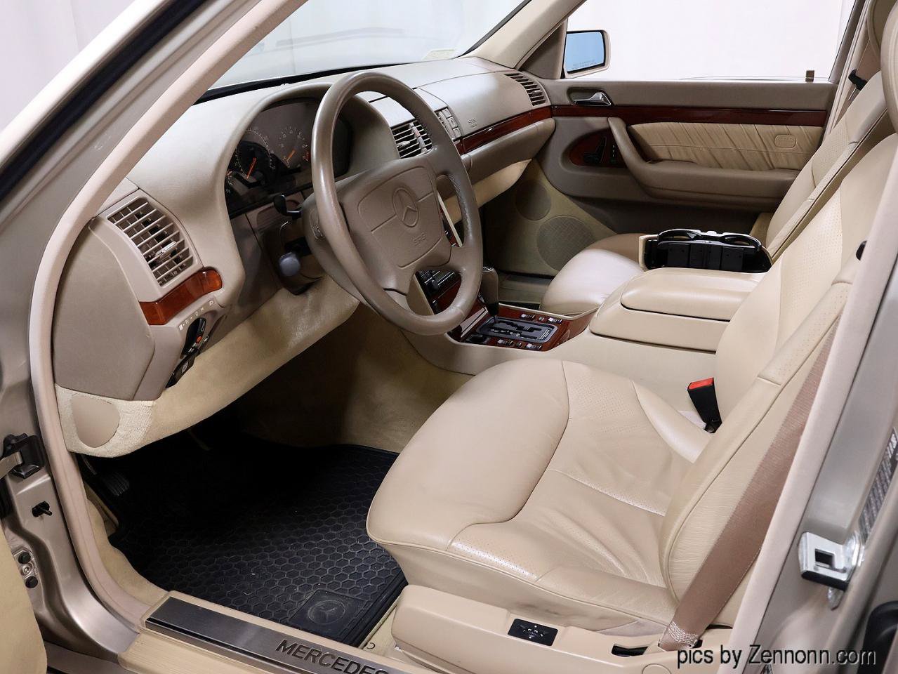 Used 1999 Mercedes-Benz S 320 image 32