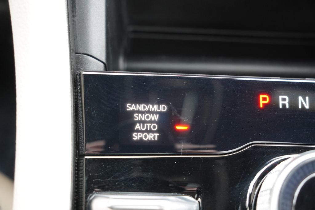 Certified 2024 Jeep Grand Cherokee Limited w/ MOPAR Finishing Package image 33