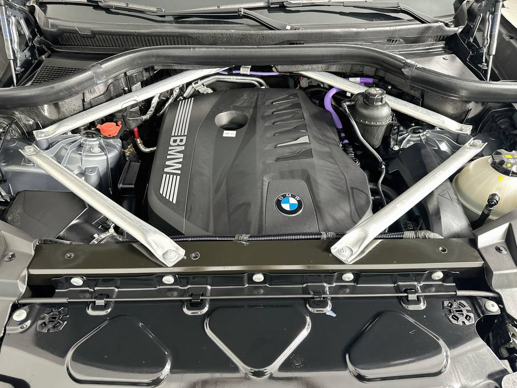 Certified 2024 BMW X5 xDrive40i w/ Premium Package AWD/4WD image 31