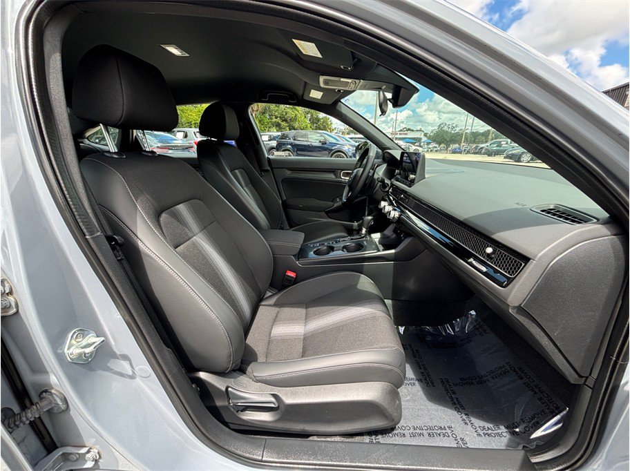 Used 2024 Honda Civic Sport image 33