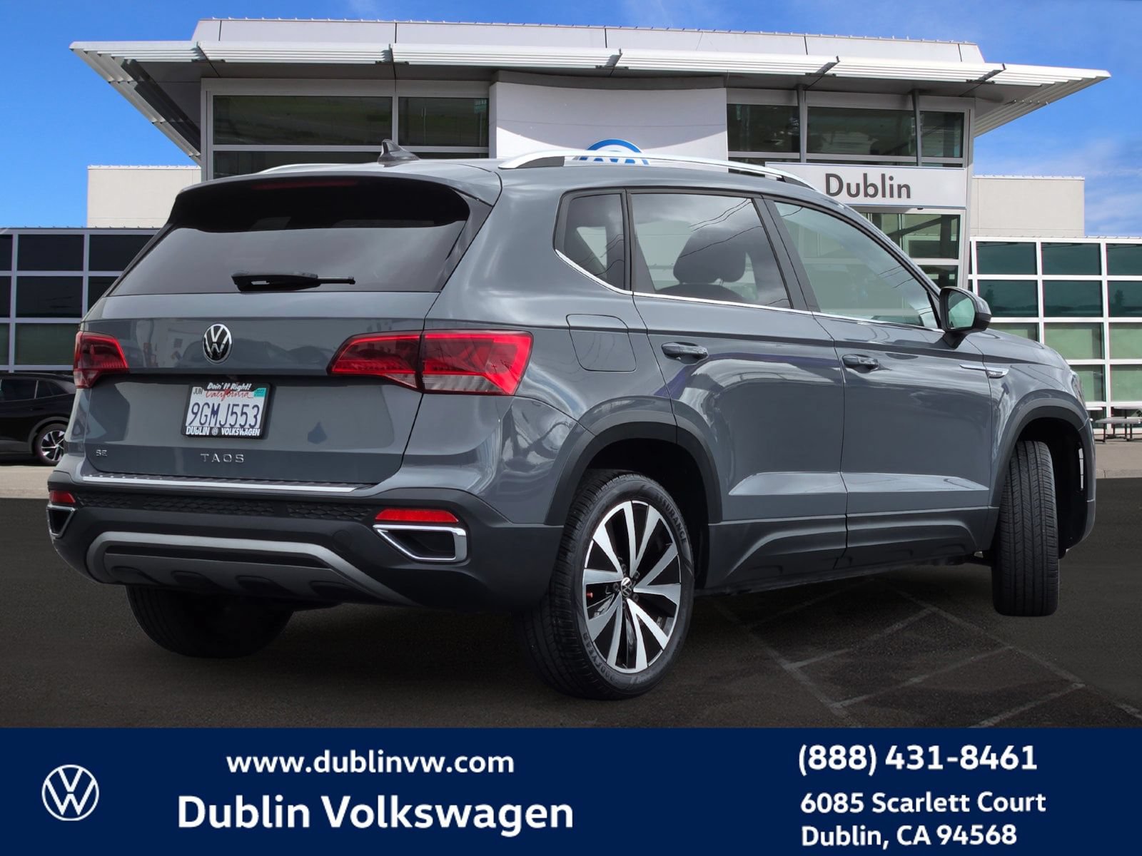 Certified 2023 Volkswagen Taos SE FWD image 4