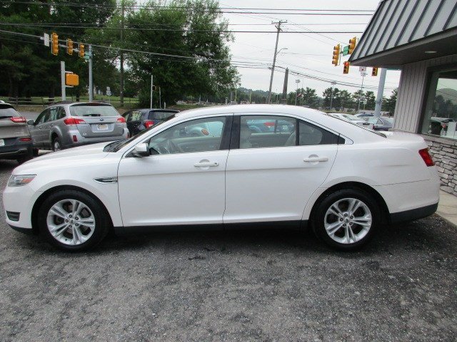 Used 2014 Ford Taurus SEL w/ Equipment Group 201A FWD image 5
