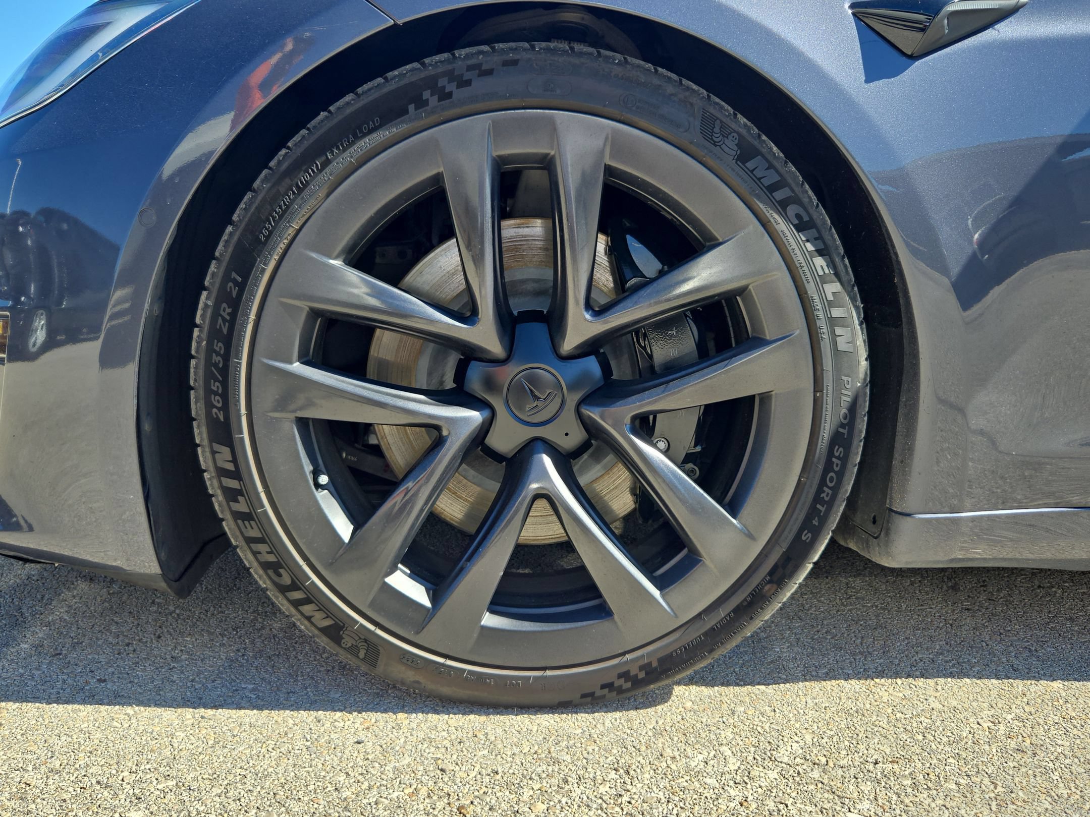 Used 2022 Tesla Model S AWD/4WD image 31