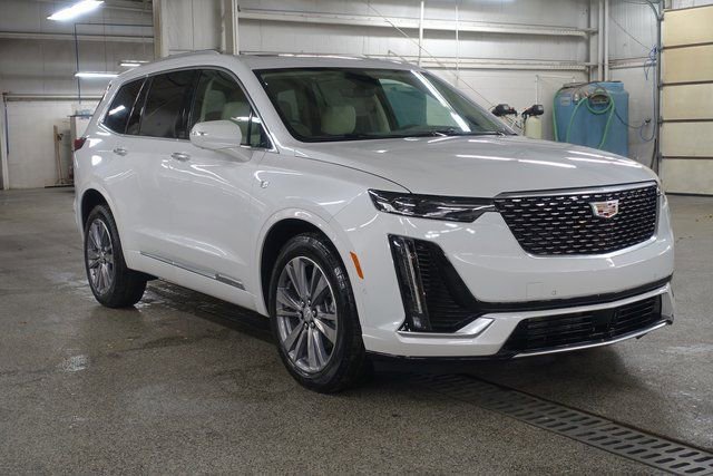 New 2025 Cadillac XT6 Premium Luxury w/ Technology Package