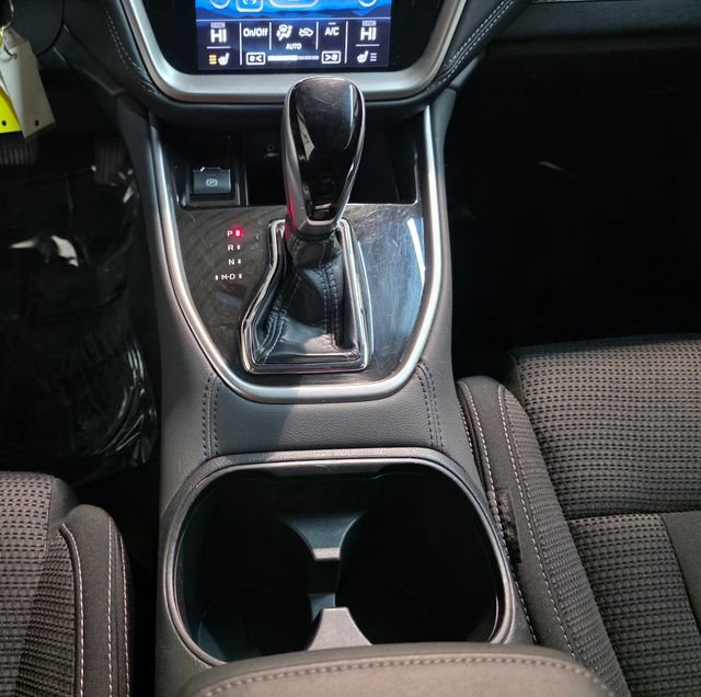 Certified 2022 Subaru Outback Premium image 24