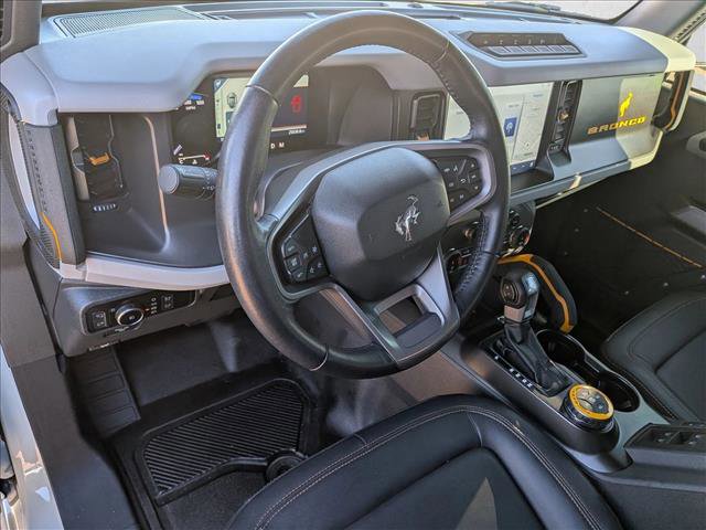 Used 2022 Ford Bronco Badlands image 10